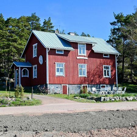 Strandhugget Bnb Sottunga Extérieur photo