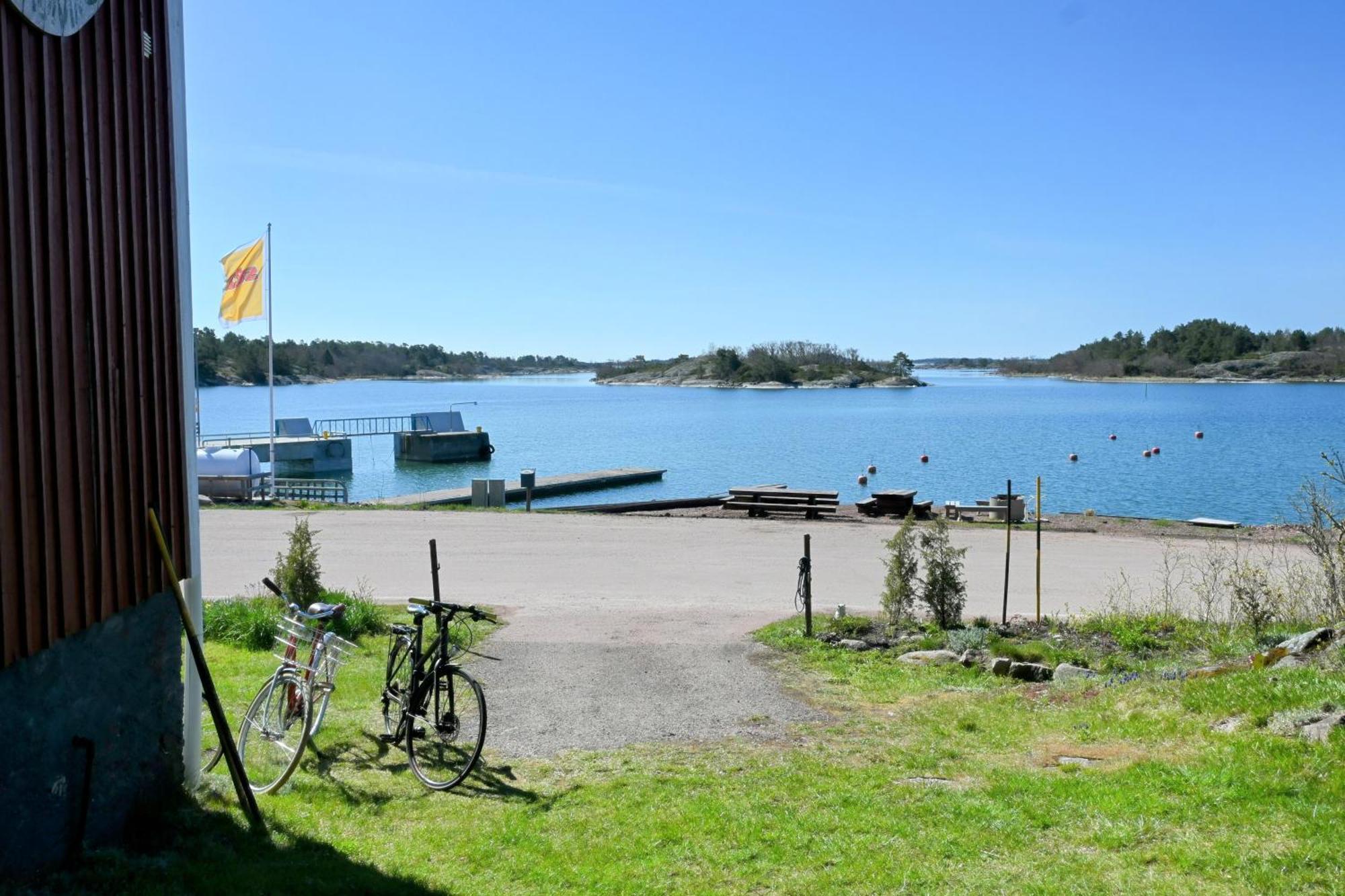 Strandhugget Bnb Sottunga Extérieur photo